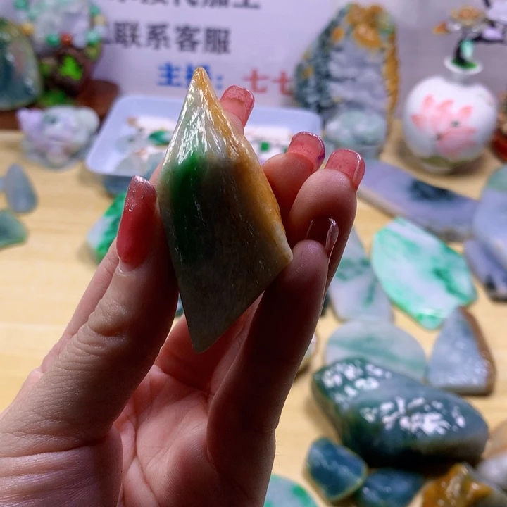 未镶嵌手串翡翠佳*