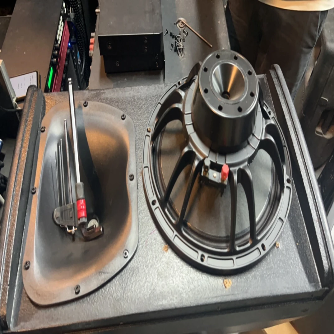 12寸音箱钕磁喇叭一对，不包邮