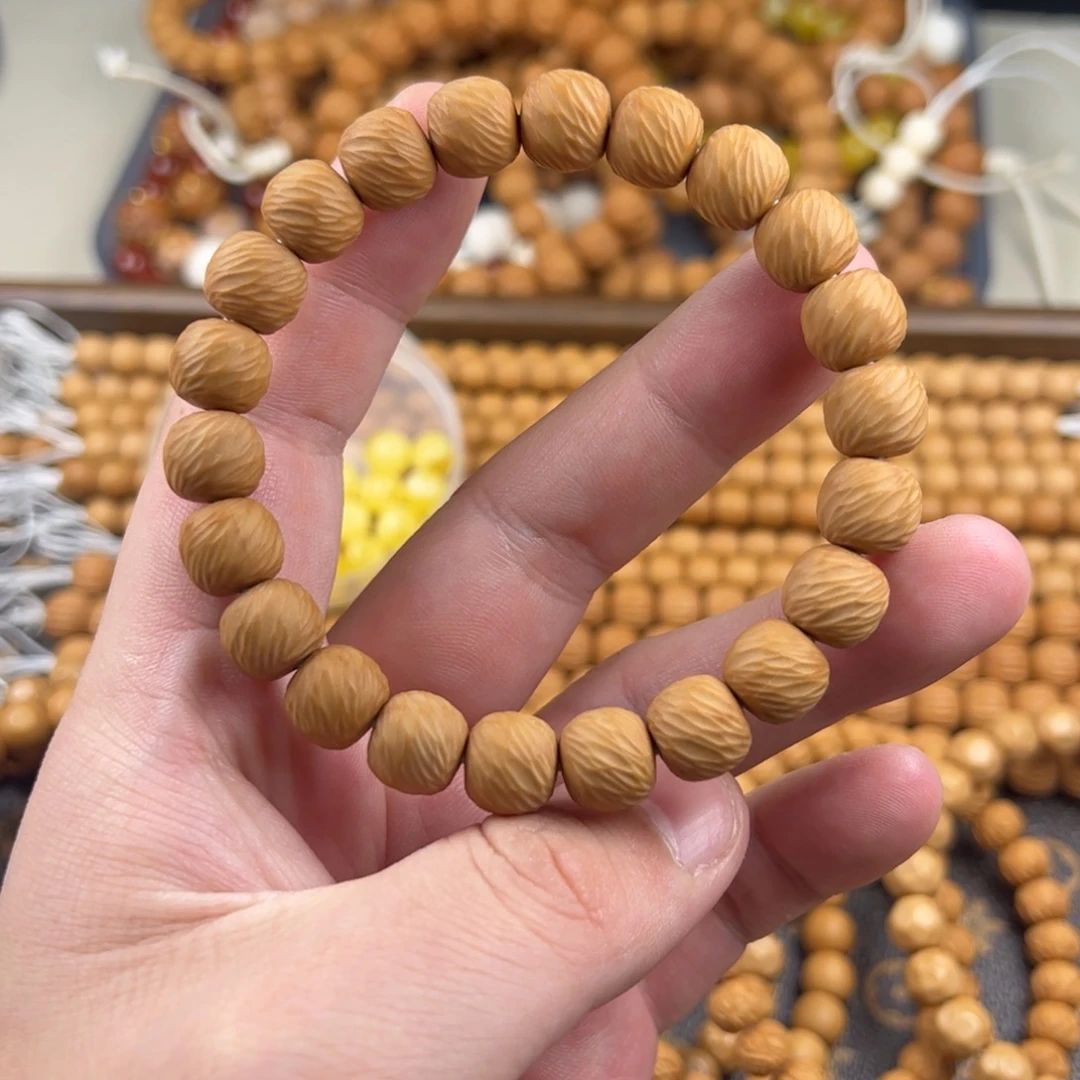 吊坠猴头核桃全品云锦