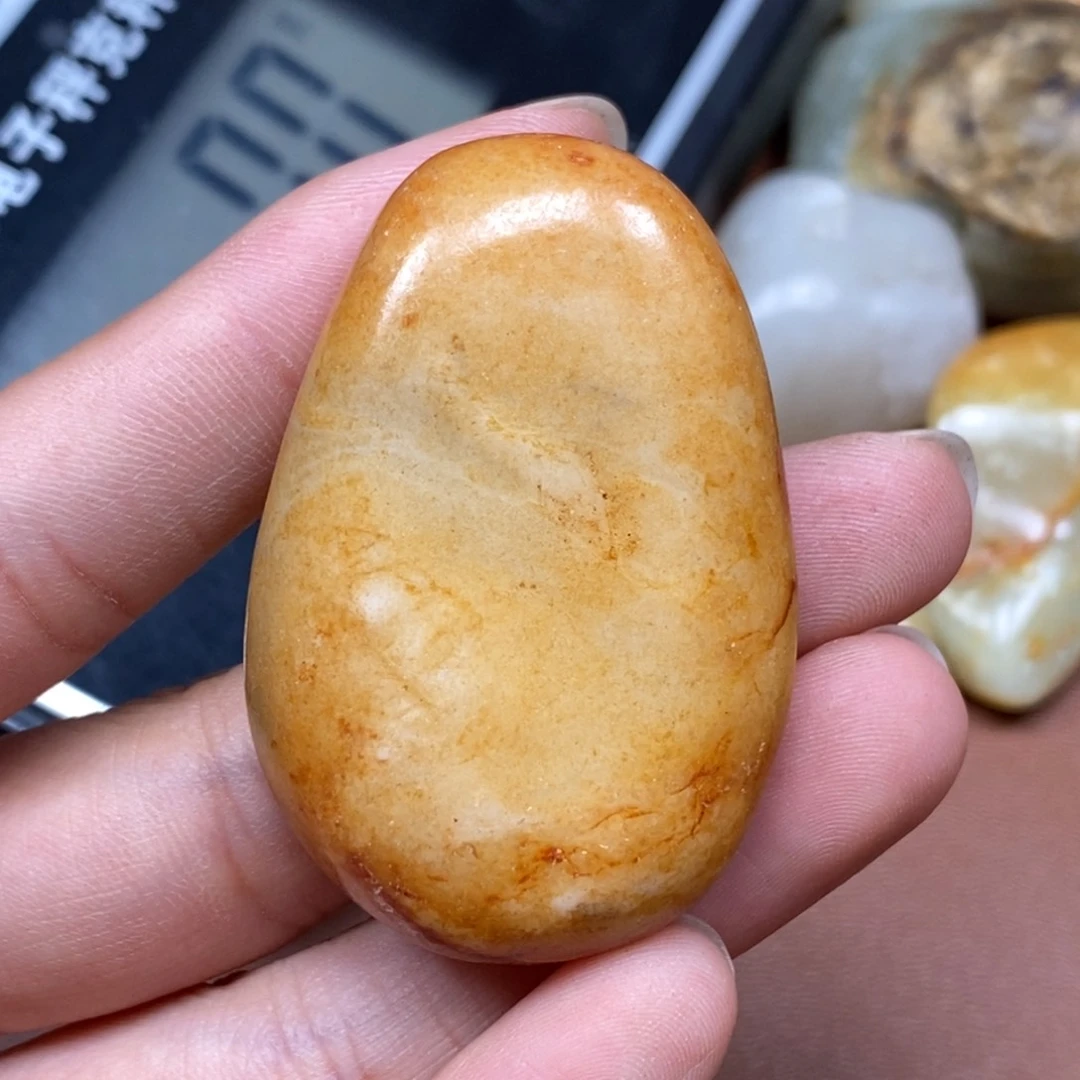 和田玉（糖玉）未镶嵌挂件