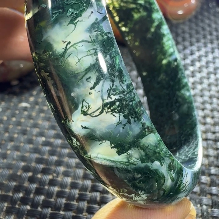 天***，玛瑙/玉髓未镶嵌颈饰