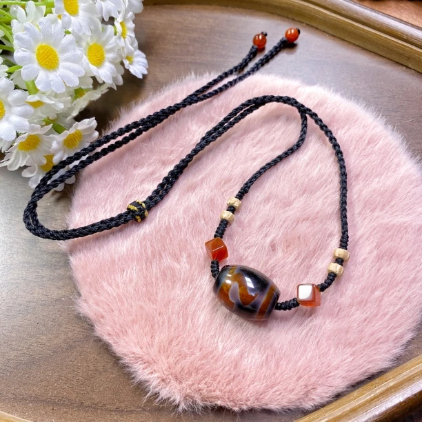 玛瑙三色如意天珠锁骨链时尚个性设计简约手工编绳项链