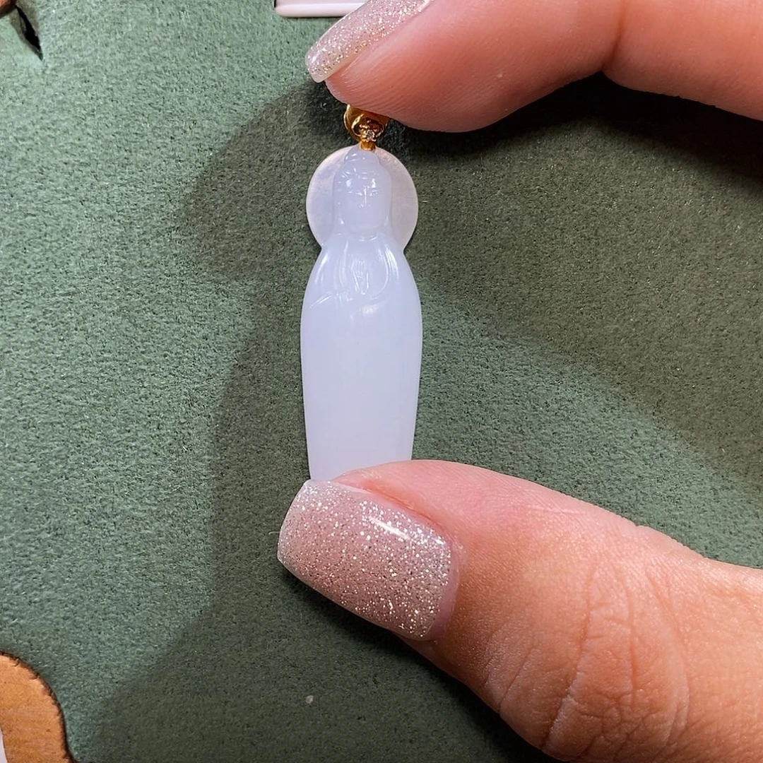 和田玉18K金镶嵌颈饰