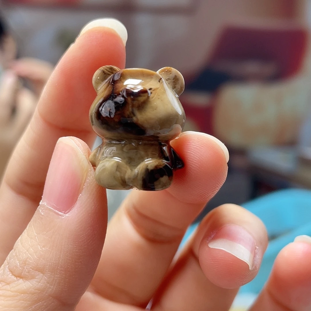 琥珀未镶嵌裸石吊坠