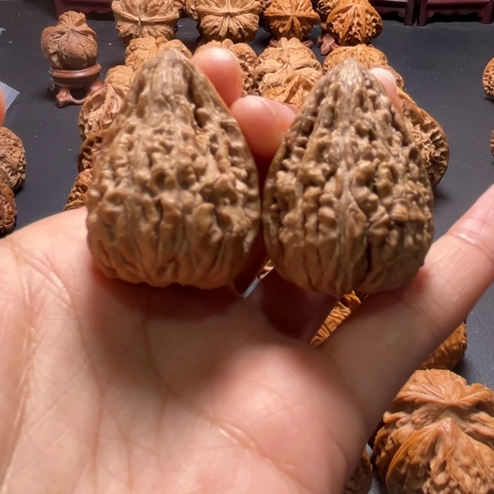 座佛小手捻29尺寸核桃哈哈哈哈哈哈