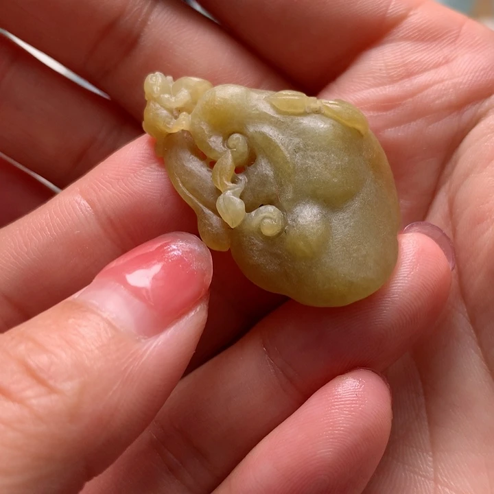 未镶嵌定制翡翠如意