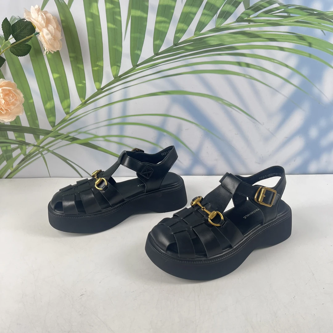 小强家女鞋  新款百搭经典凉鞋（C172后面）（6621-95059020-222）