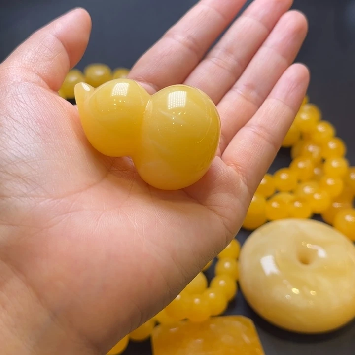 琥珀未镶嵌裸石琥珀蜜蜡