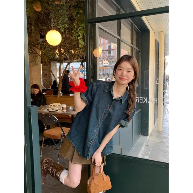 休闲慵懒短袖牛仔衬衫女夏季衬衣法式高级设计感刺绣宽松气质上衣