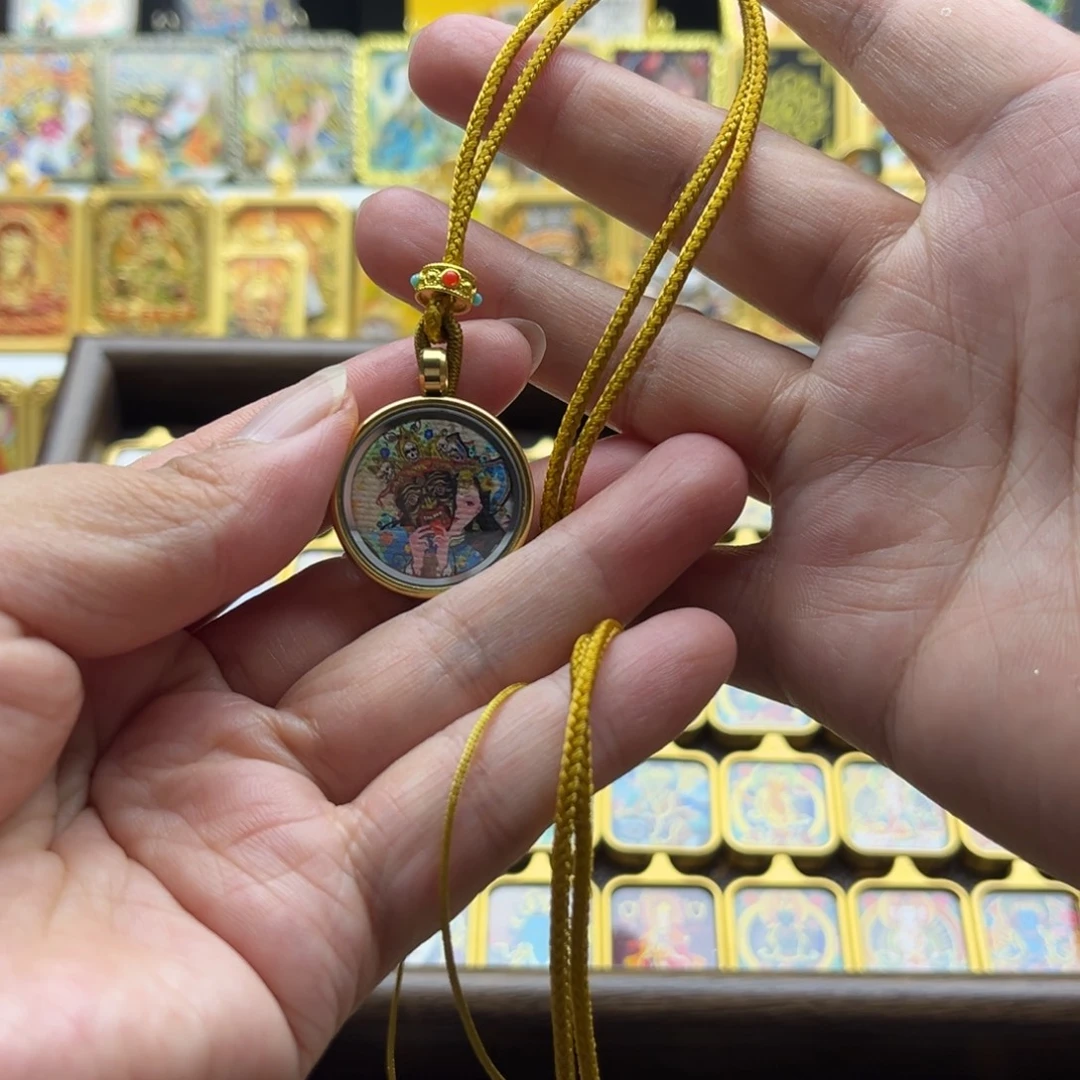 吊坠唐卡的历史悠久的文化遗产