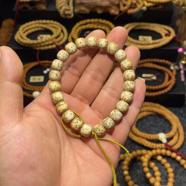 柏香籽/百香籽吊坠WE