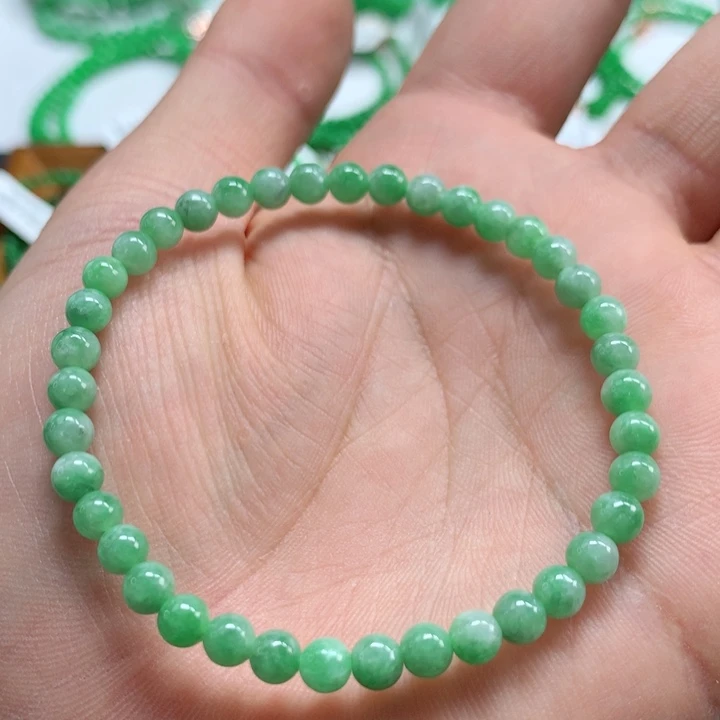 翡翠未镶嵌手链翡翠