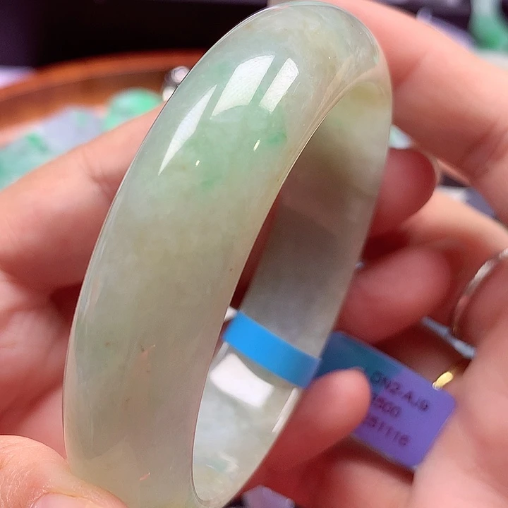 未镶嵌手镯翡翠翡翠