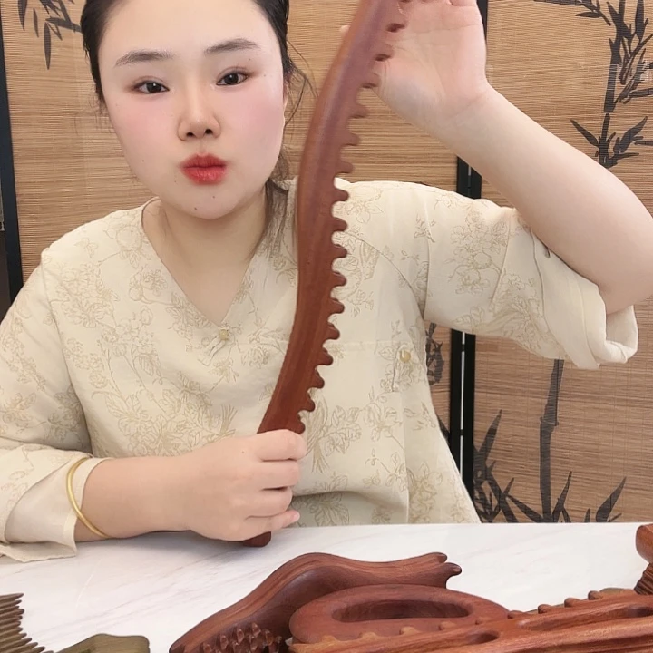 红檀木64厘米龙棍微瑕疵