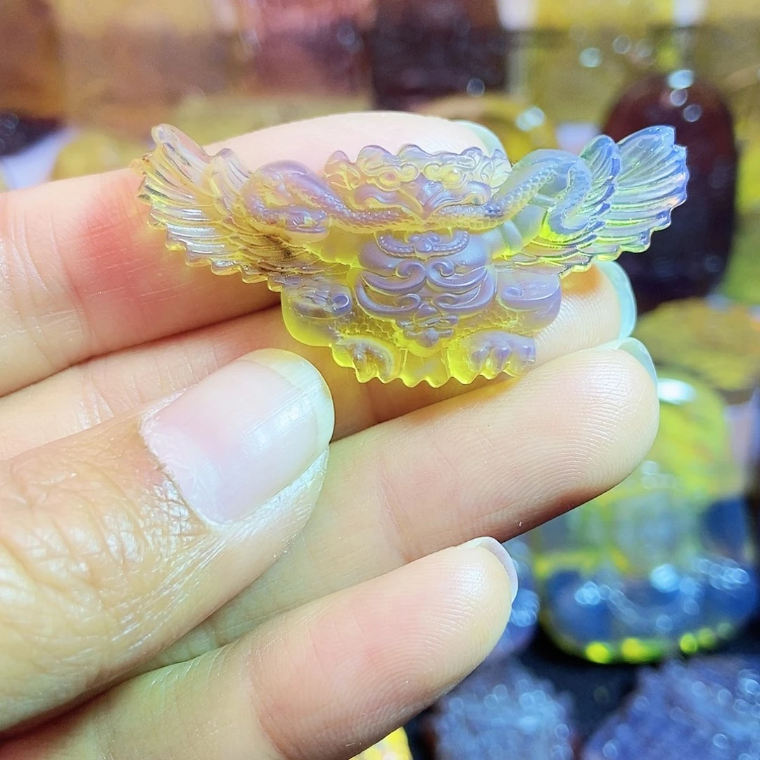 琥珀颈饰未镶嵌大鹏