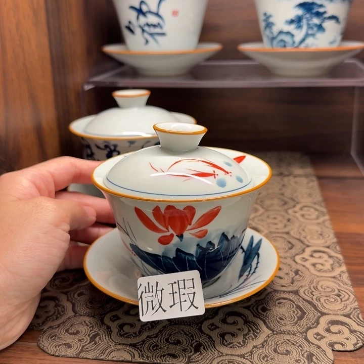 釉下手绘茶具微瑕
