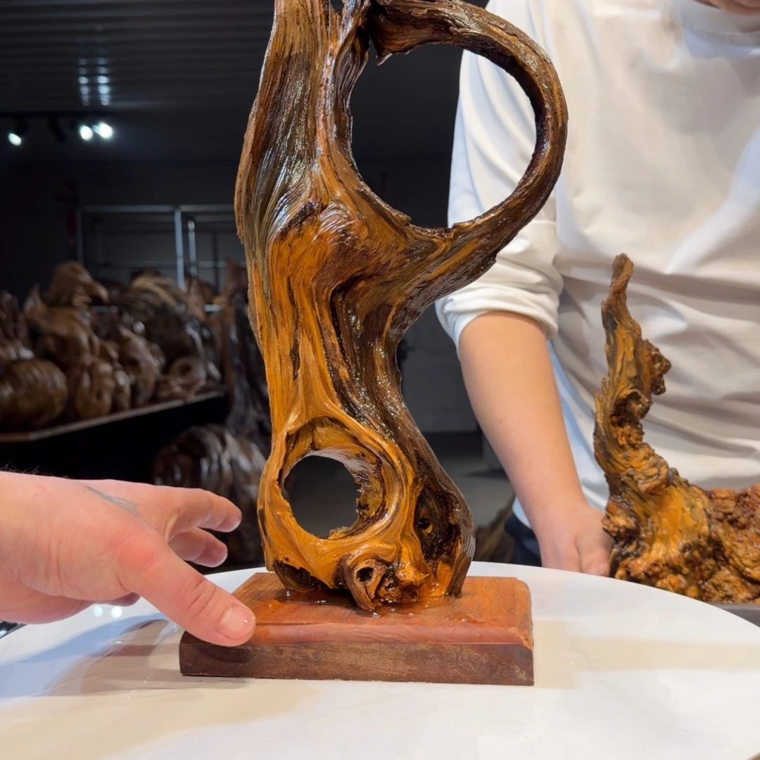 十***贰木王一刀琥珀木摆件2