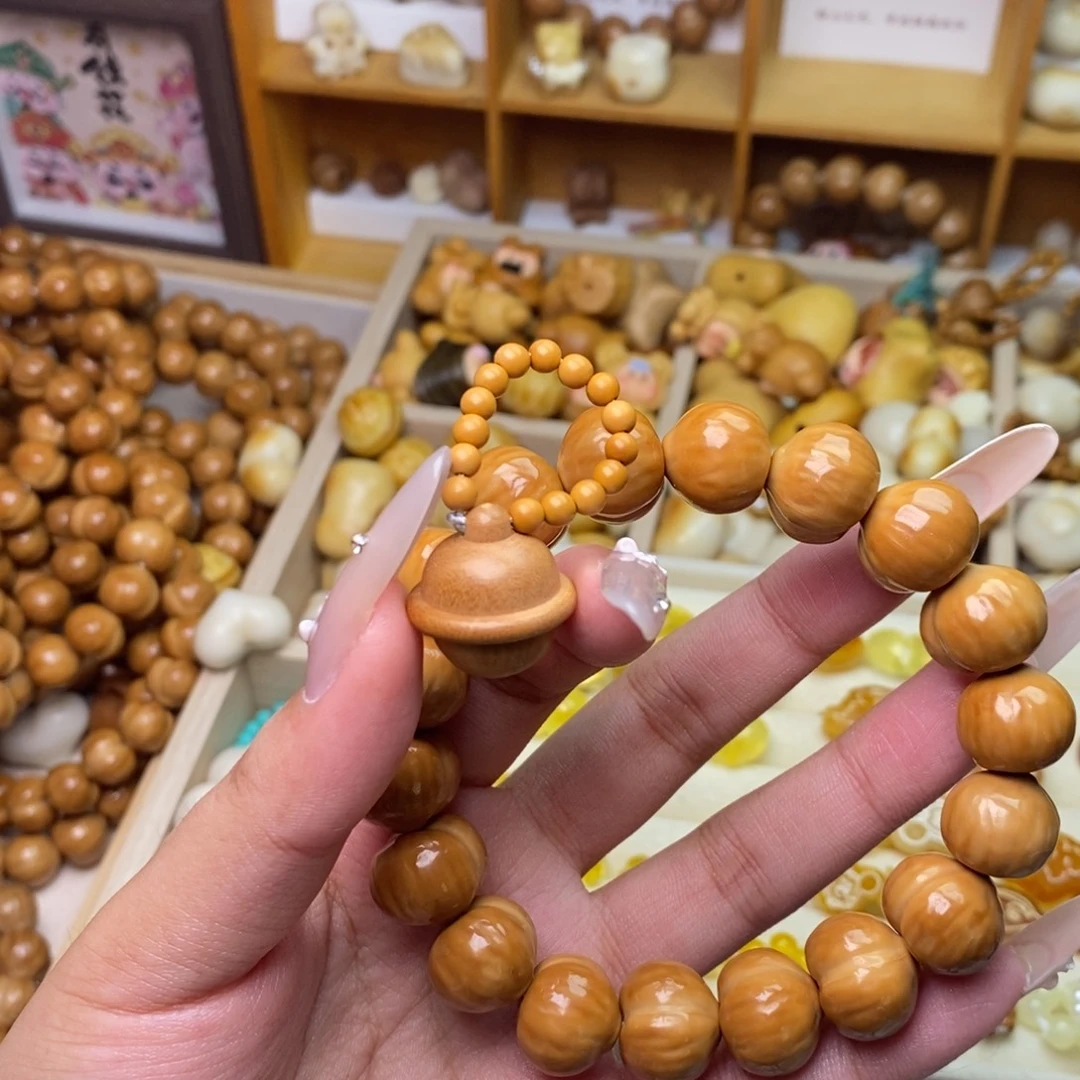 吊坠猴头核桃铃铛滴流