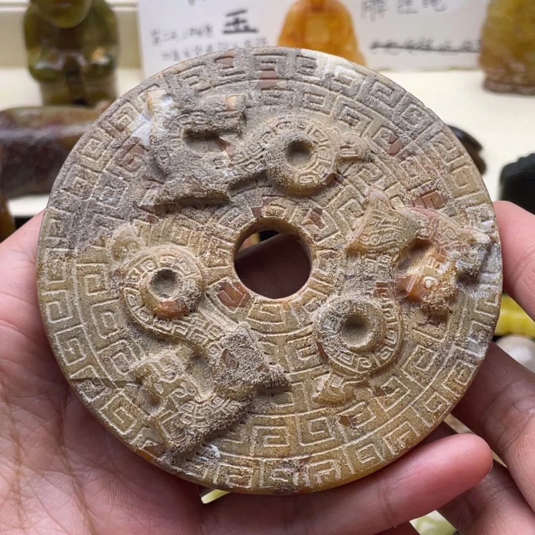 未镶嵌蛇纹石玉颈饰50