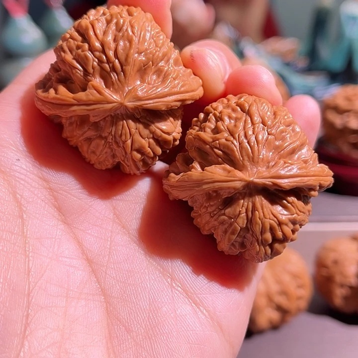 文玩核桃把件白狮子38