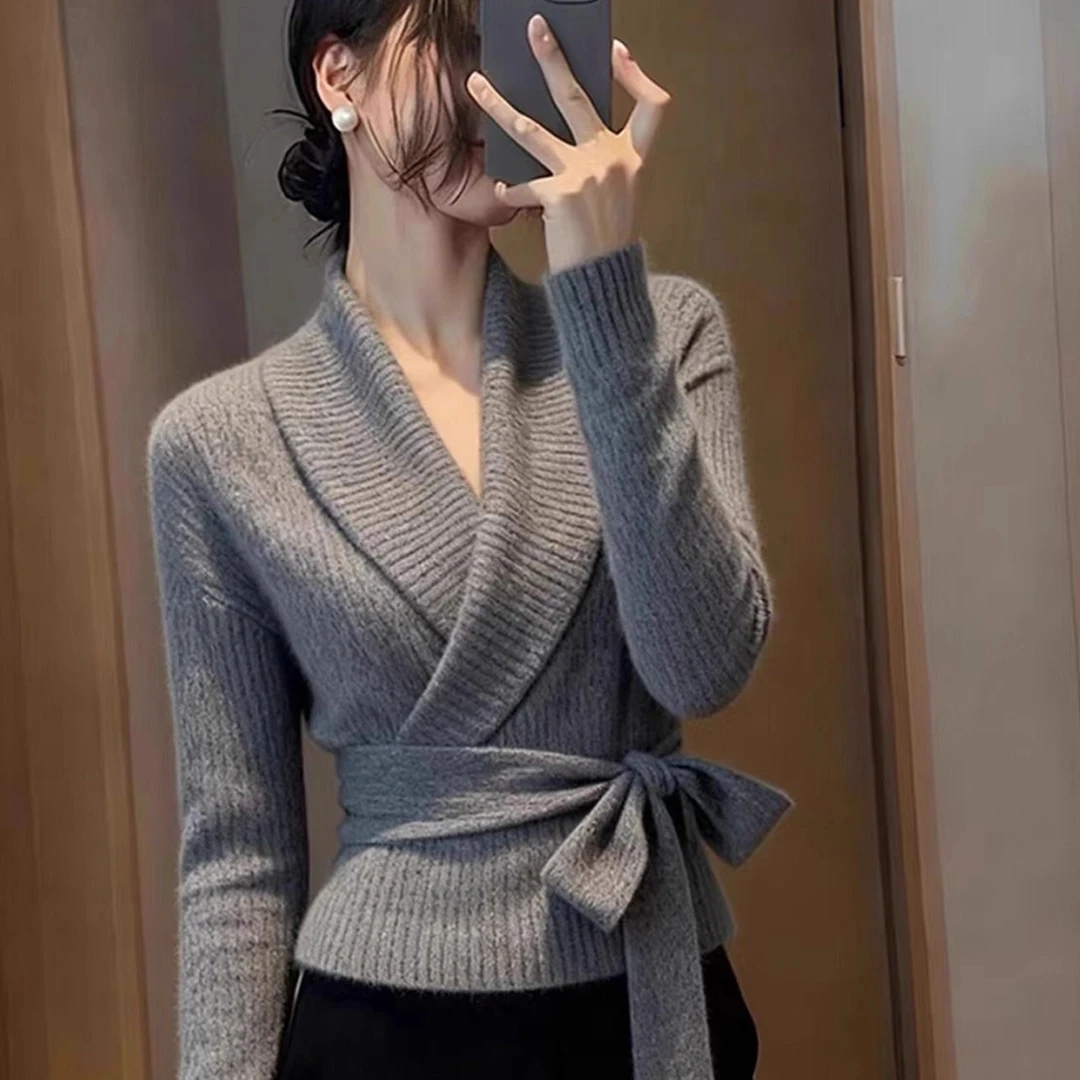 高级设计感系带灰色针织衫女2025年秋冬新款显瘦休闲百搭长袖上衣