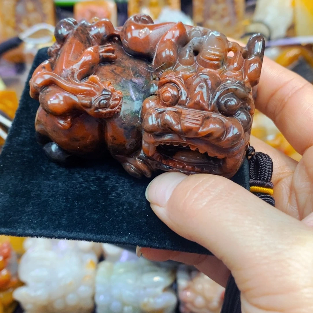 未镶嵌石英质玉（黄龙玉）吊坠(不含链)