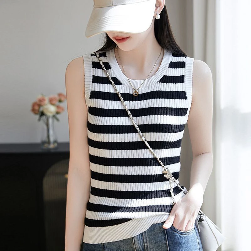 妈妈装黑白条纹背心女士背心内搭无袖中老年女装妈妈装妈妈春秋款