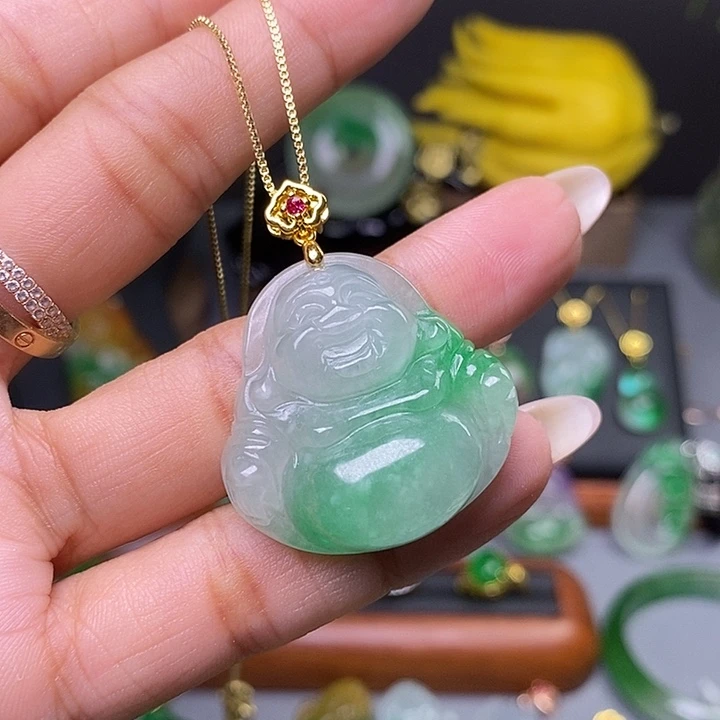 吊坠(赠链)未镶嵌翡翠