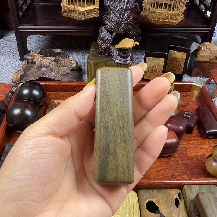 维腊木（绿檀）手把