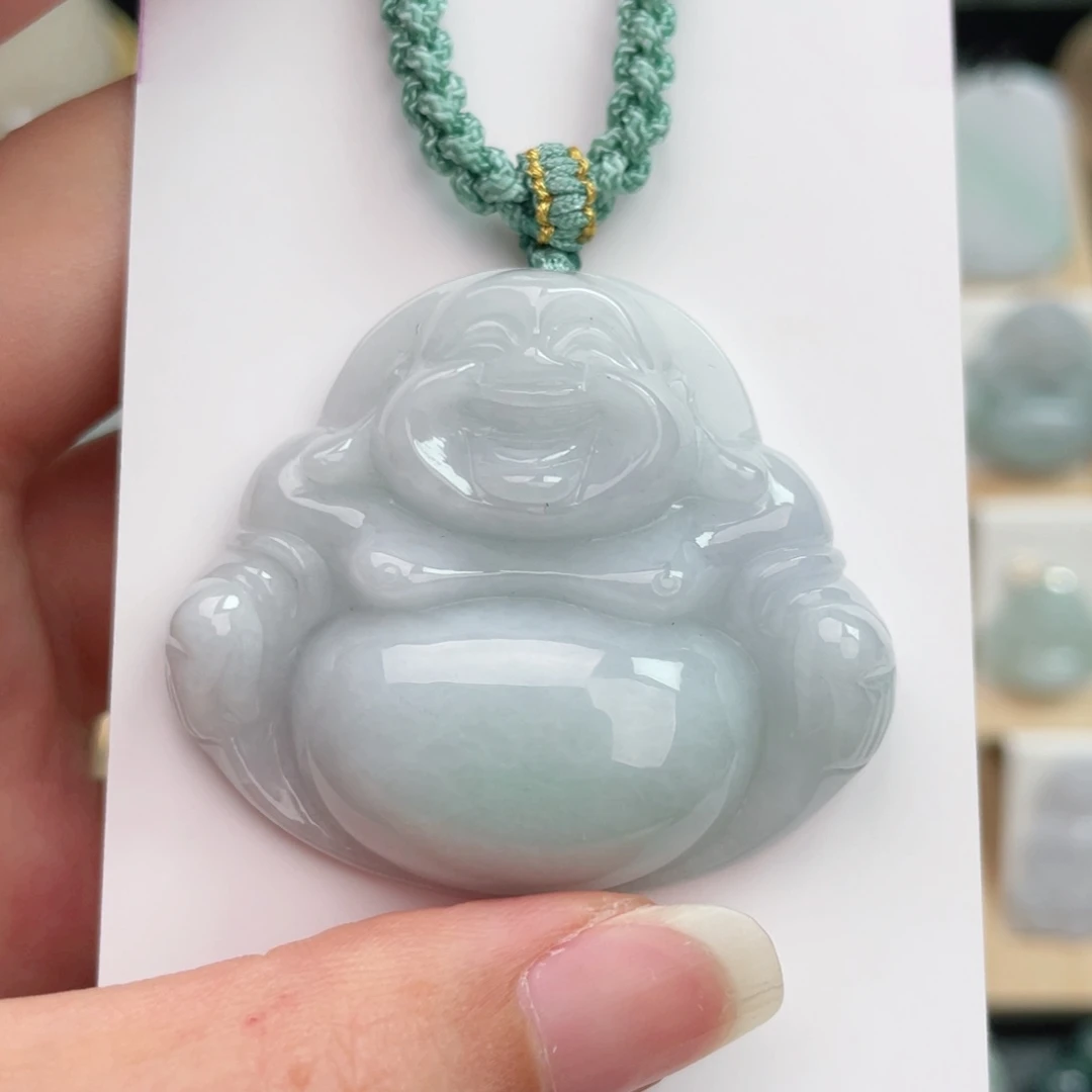 翡翠未镶嵌颈饰佛公