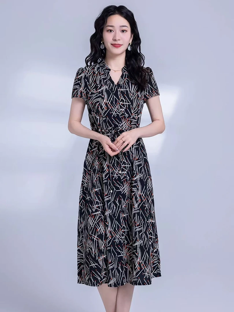 L8233黑花短袖连衣裙女夏季新款中长款温柔气质小立领高腰长裙