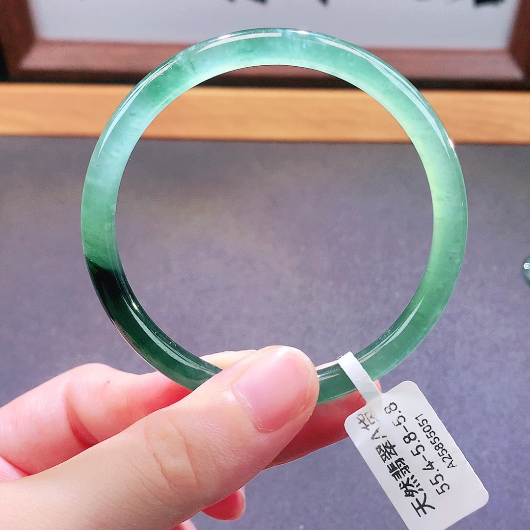 翡翠未镶嵌手镯天然翡翠