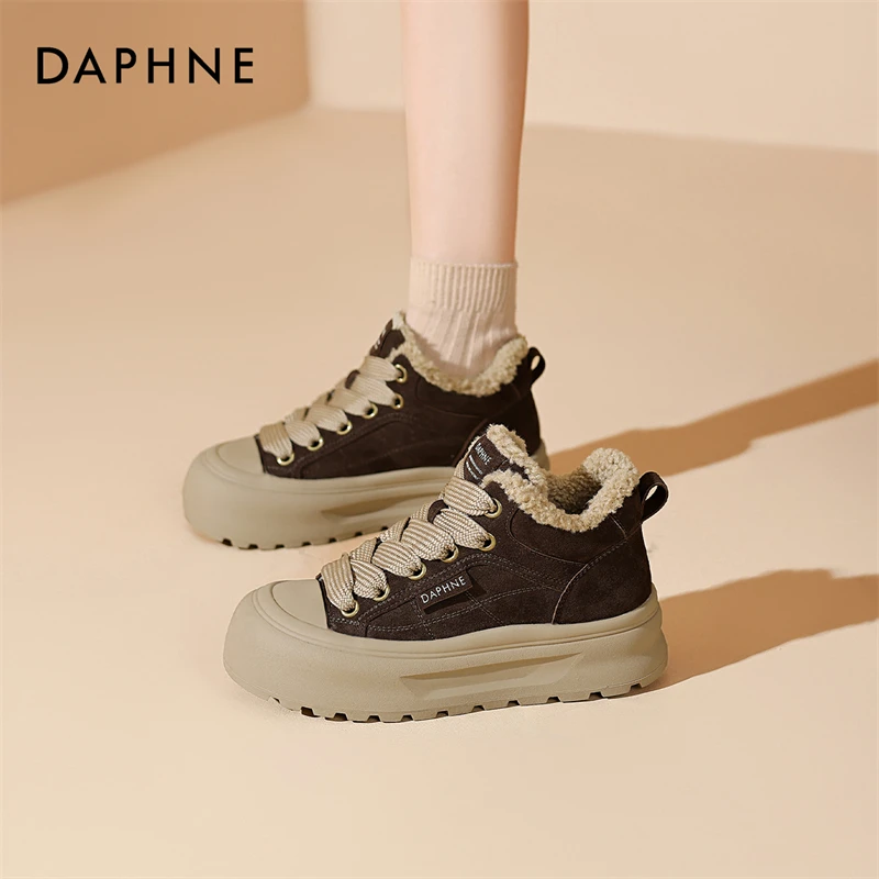 达芙妮时尚厚底棉鞋女2025新款秋冬季小个子高帮鞋加绒保暖雪地靴