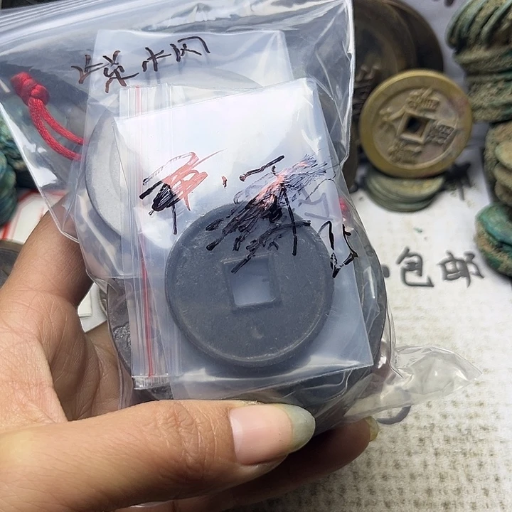 紫***临锌合金文创工艺品复古铜摆件