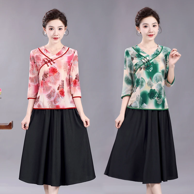 夏季新款时尚洋气中国风上衣显瘦碎花上衣女气质百搭V领盘扣小衫