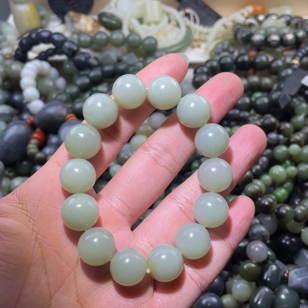 手串未镶嵌和田玉
