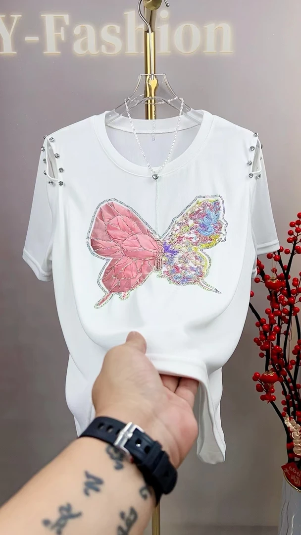 2025年.新款女士3D细螺纹烫钻7065时尚百搭夏季宽松显瘦半袖大码