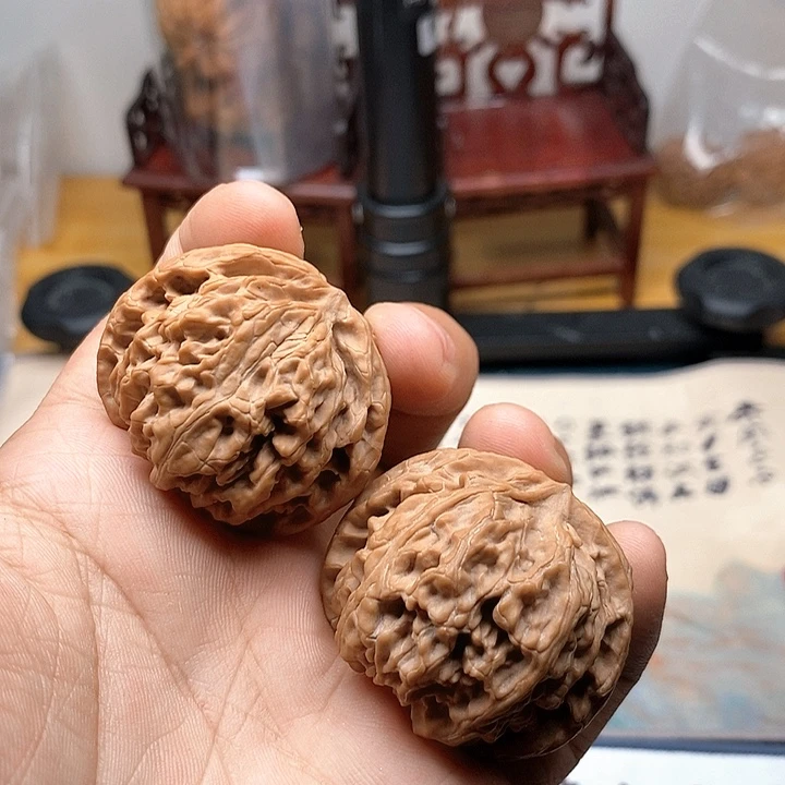 文玩核桃把件苹果园