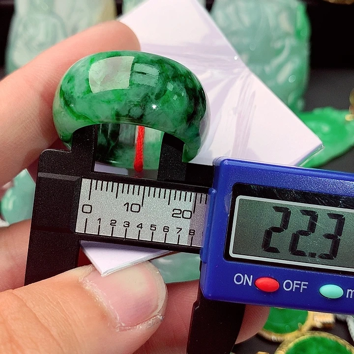 翡翠戒指未镶嵌A货