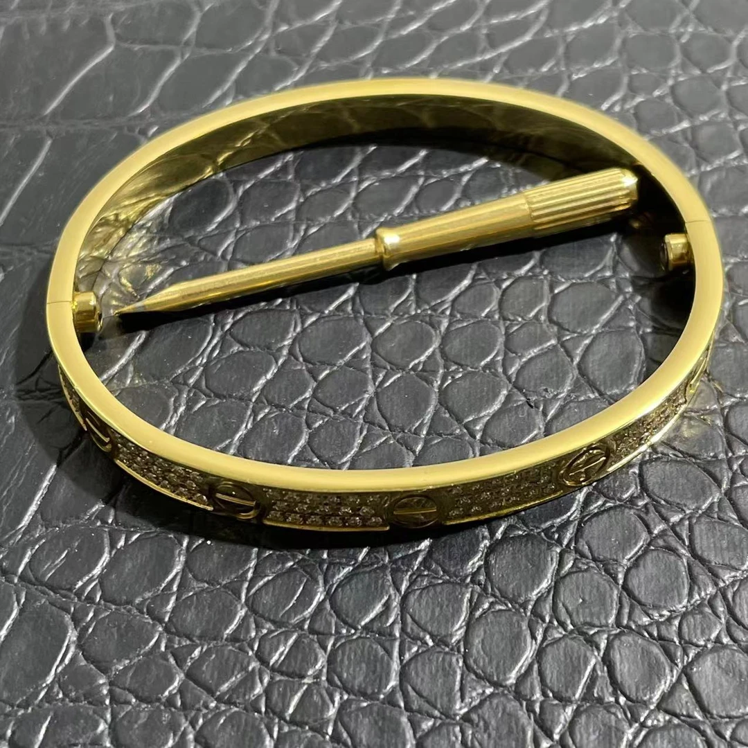 【高端定制】WSS-2523时尚设计手镯多样性发一件