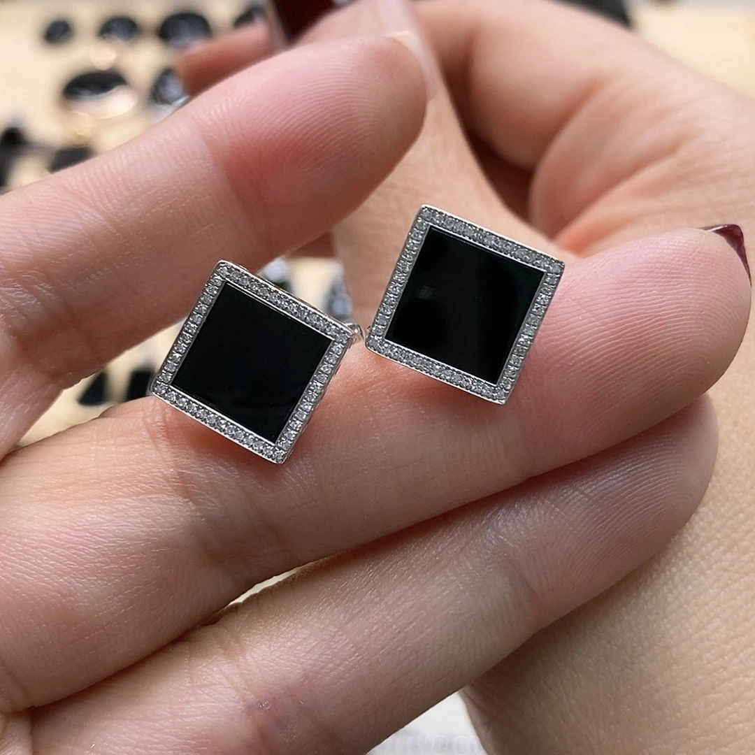 翡翠耳饰18K金镶嵌墨翠