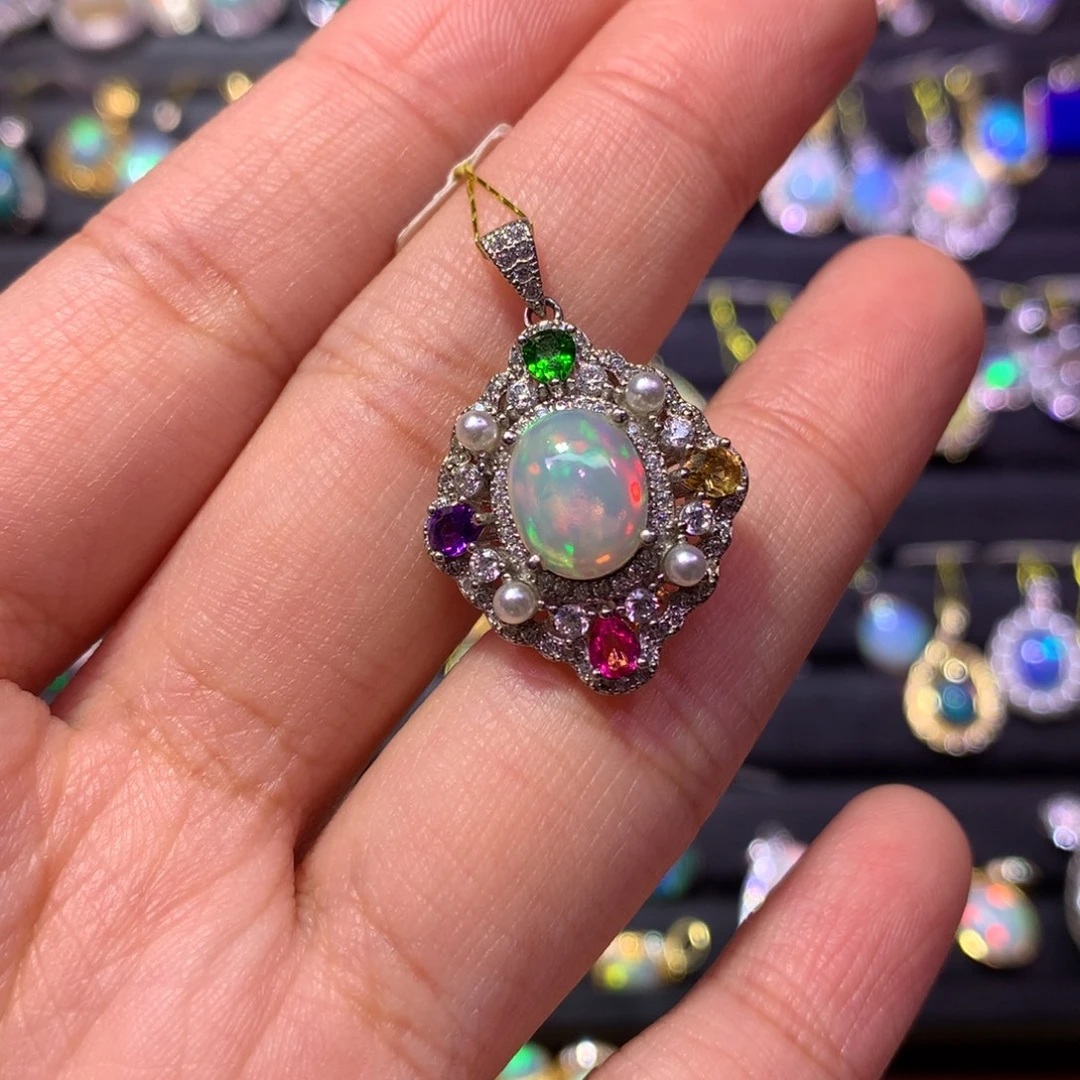 欧泊银S925镶嵌吊坠