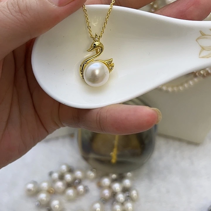 合金白珠小天鹅吊坠淡水珍珠