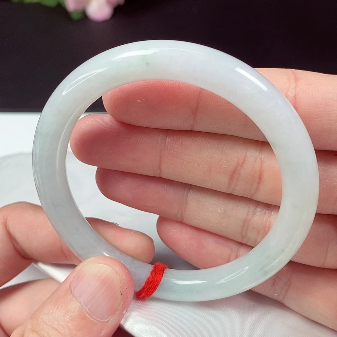 翡翠未镶嵌手镯57.6圈