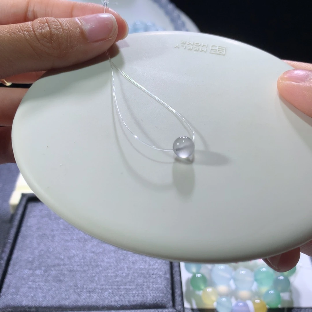 未镶嵌手串翡翠p****?黑钢卡6.5