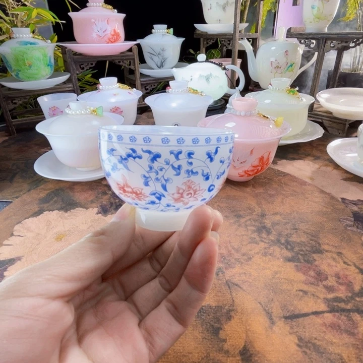 冰晶璞玉缠枝莲圆融杯