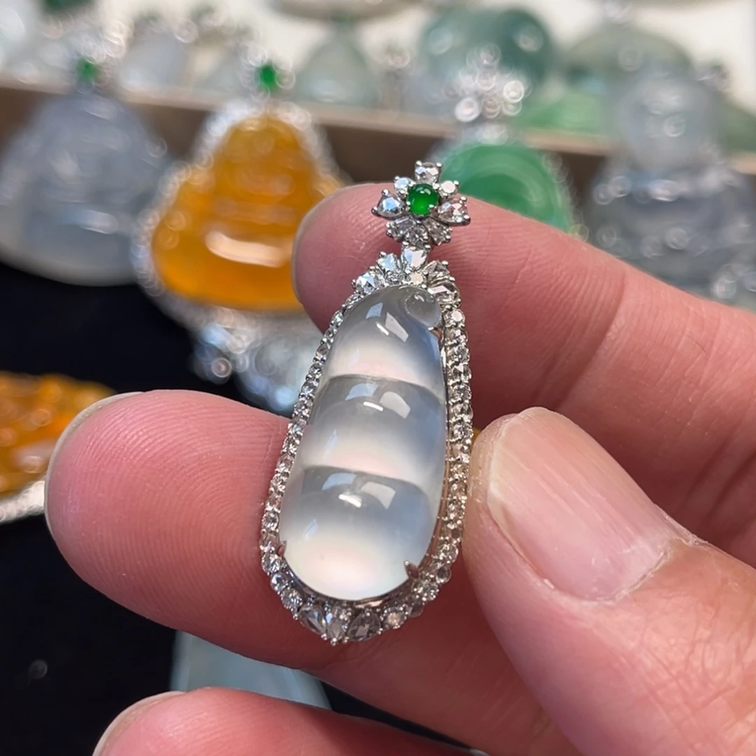 翡翠未镶嵌手链翡翠