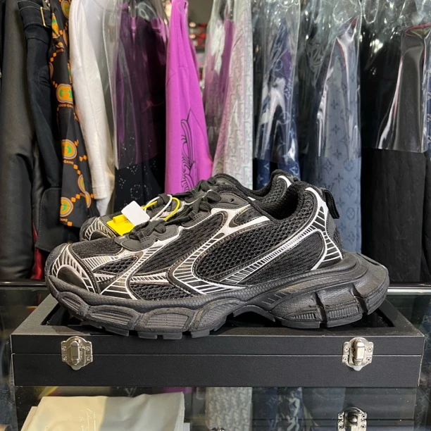 99新 Balenciaga/巴黎世家 3xl黑银休闲鞋/41码/原盒