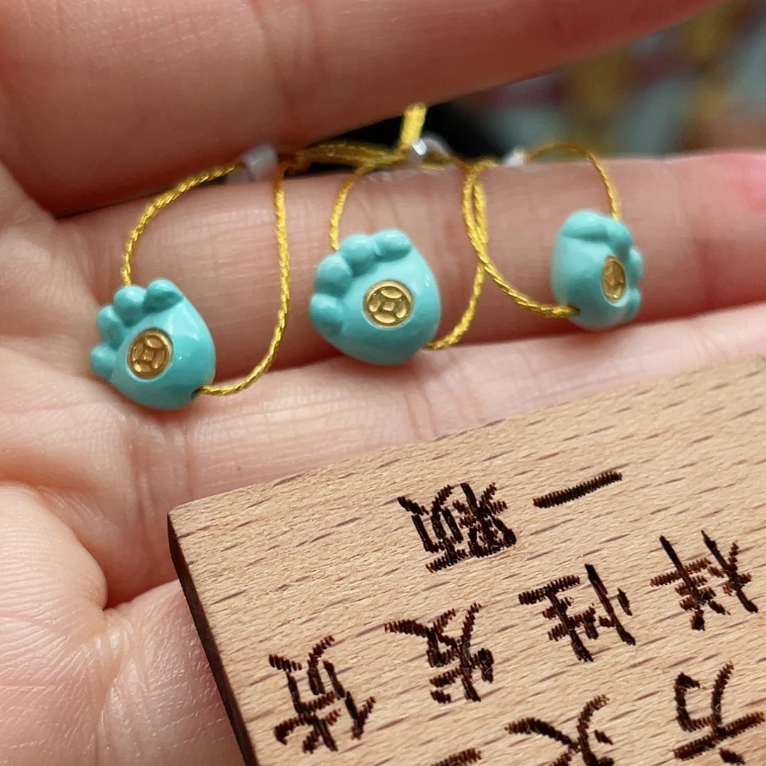 绿松石颈饰未镶嵌