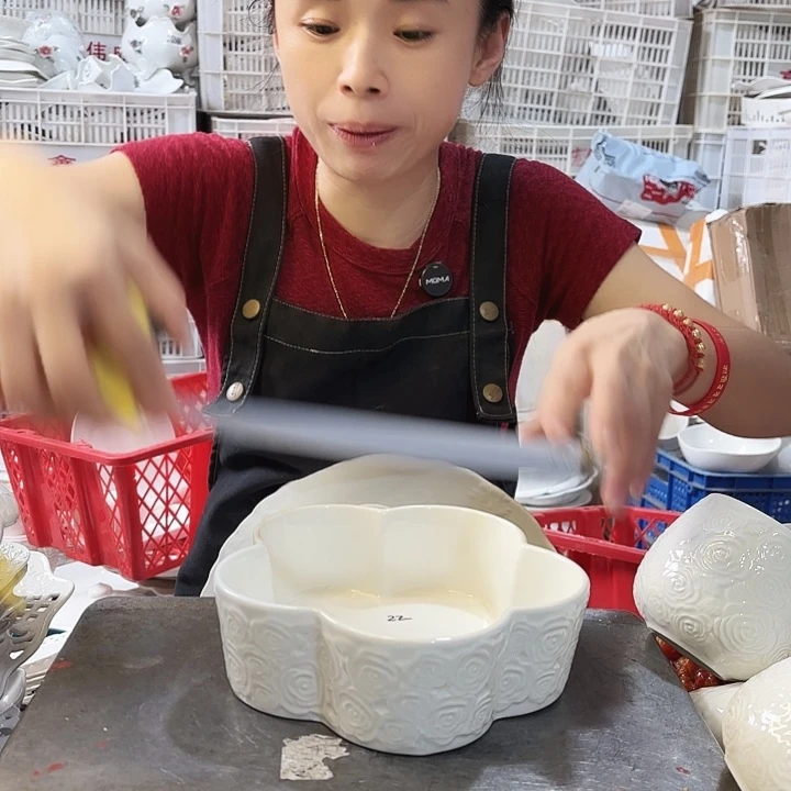 盘微瑕产品………F212一个大号玫瑰